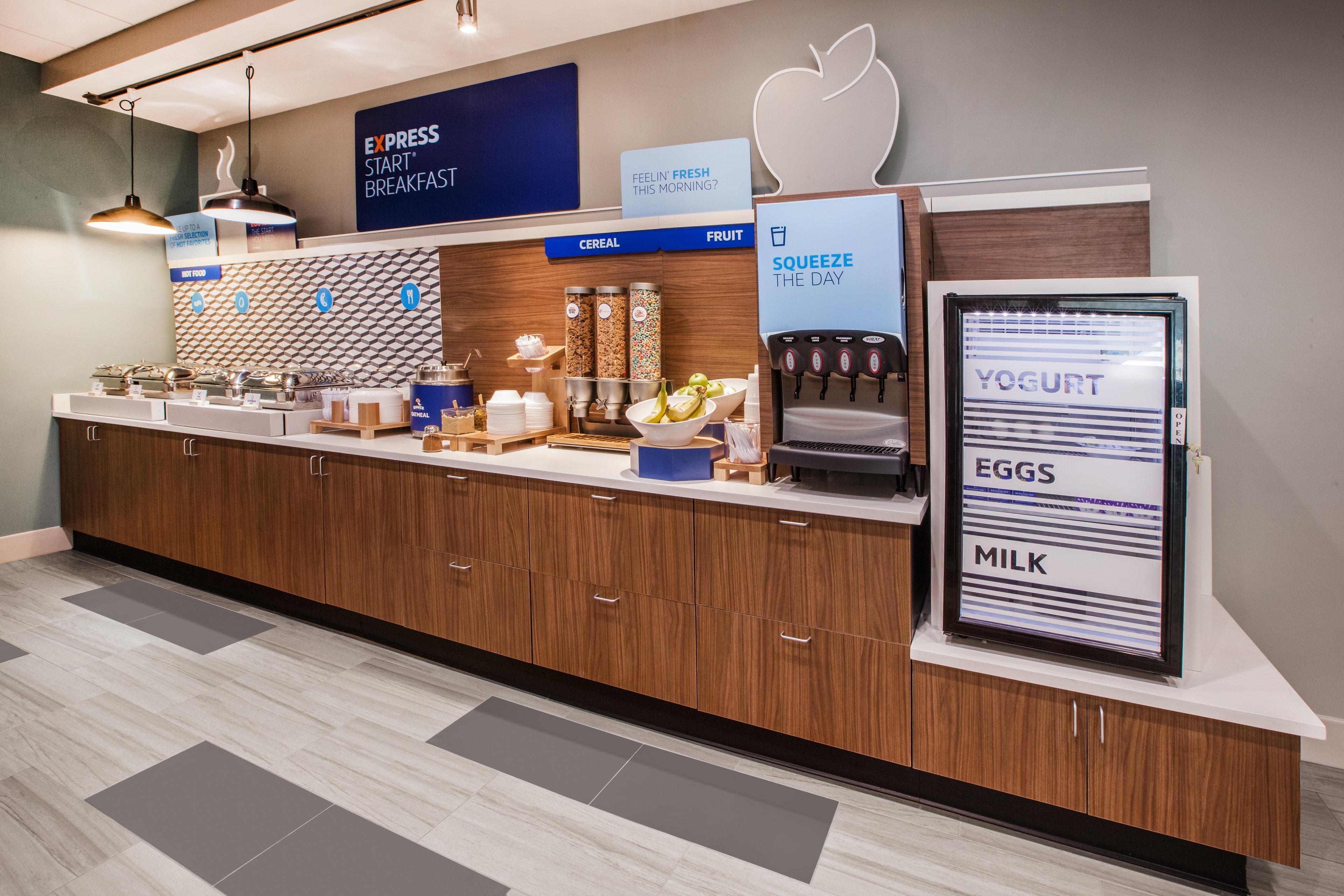 Holiday Inn Express & Suites - West Des Moines - Jordan Creek By Ihg Dış mekan fotoğraf